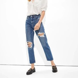 American Eagle Straight Leg Distressed Jeans